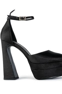 AZALEA WANG BADDEST OF THEM ALL CHUNKY PUMP IN BLACK -AKIRA salestore azalea wang baddest of them all chunky pump in black black 5 5