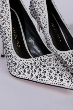 AZALEA WANG GLITCH IN THE SYSTEM STILETTO PUMP IN WHITE -AKIRA salestore azalea wang glitch in the system stiletto pump in white white 6 6