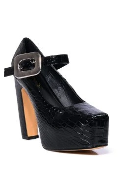 ROUNDABOUT CHUNKY CROC MARY JANE PUMP IN BLACK -AKIRA salestore roundabout chunky croc mary jane pump in black black 3 3